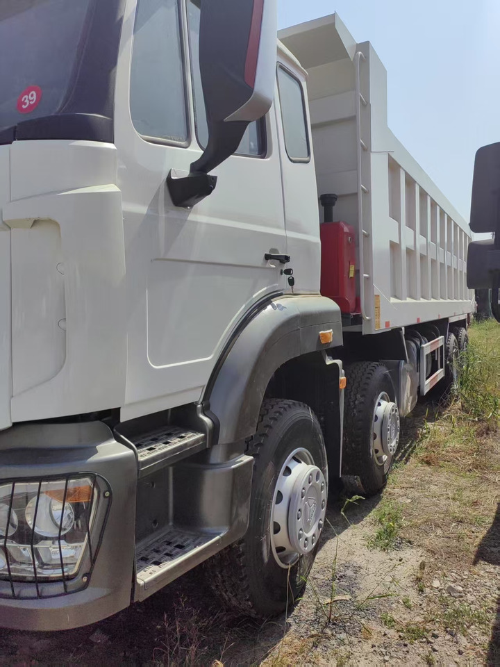Howo HOWO 8X4 dump truck for sale - Самосвал камион: снимка 4 Howo HOWO 8X4 dump truck for sale - Самосвал камион: снимка 4