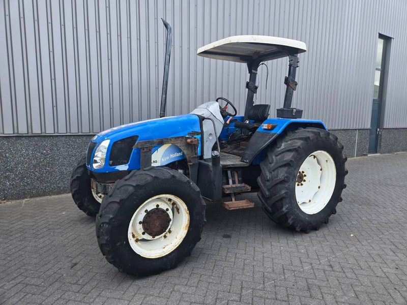 New Holland TL 90 A - Трактор: снимка 1 New Holland TL 90 A - Трактор: снимка 1