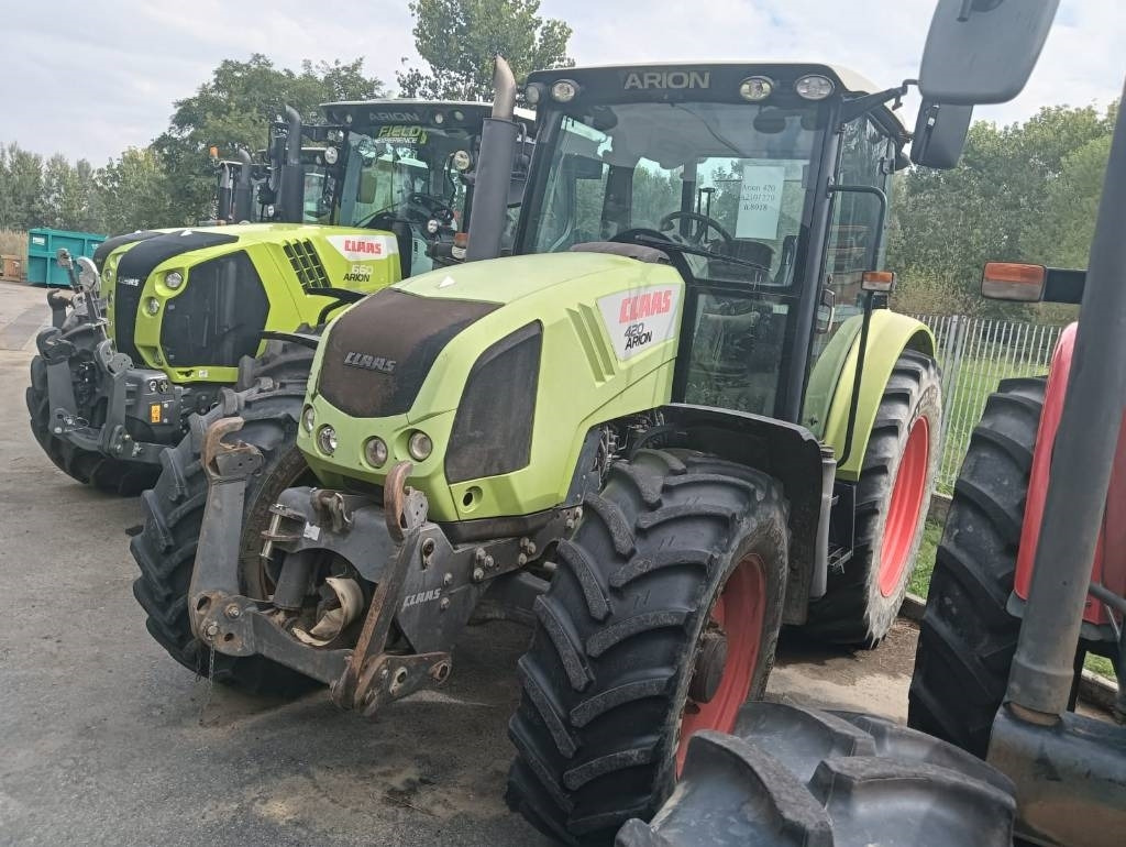 Claas Arion 420 - Трактор: снимка 3 Claas Arion 420 - Трактор: снимка 3