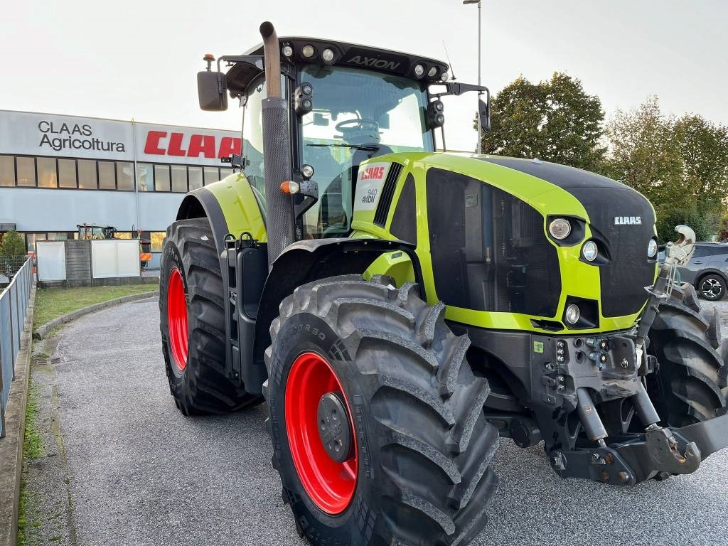 Claas Axion 940 Cmatic - Трактор: снимка 1 Claas Axion 940 Cmatic - Трактор: снимка 1