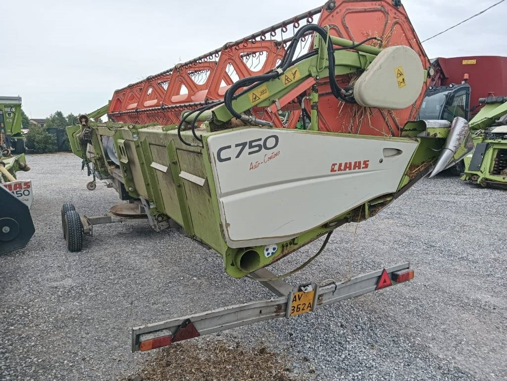 Claas C 750 - Хедер: снимка 1 Claas C 750 - Хедер: снимка 1