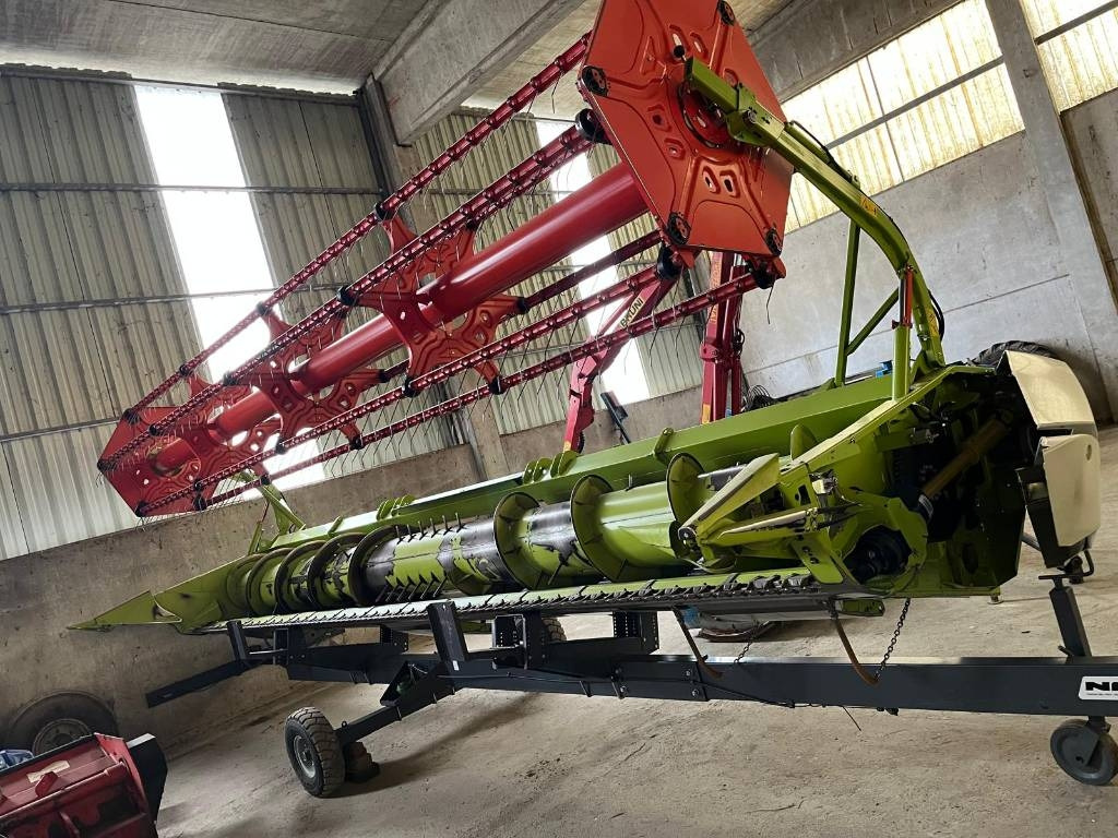 Claas CERIO 680 - Принадлежност за машини за прибиране на реколтата: снимка 1 Claas CERIO 680 - Принадлежност за машини за прибиране на реколтата: снимка 1