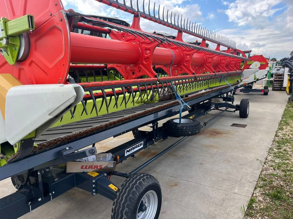 Claas CONVIO FLEX 930 - Принадлежност за машини за прибиране на реколтата: снимка 2 Claas CONVIO FLEX 930 - Принадлежност за машини за прибиране на реколтата: снимка 2