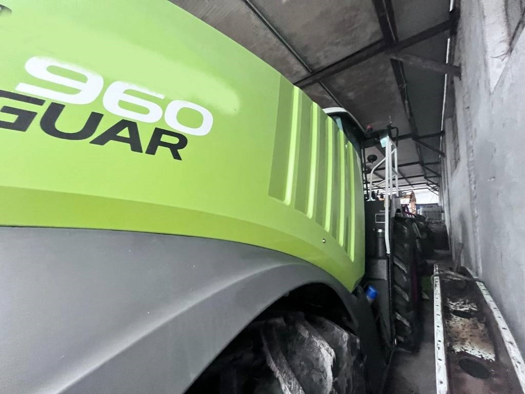 Claas Jaguar 960 - Силажокомбайн: снимка 4 Claas Jaguar 960 - Силажокомбайн: снимка 4