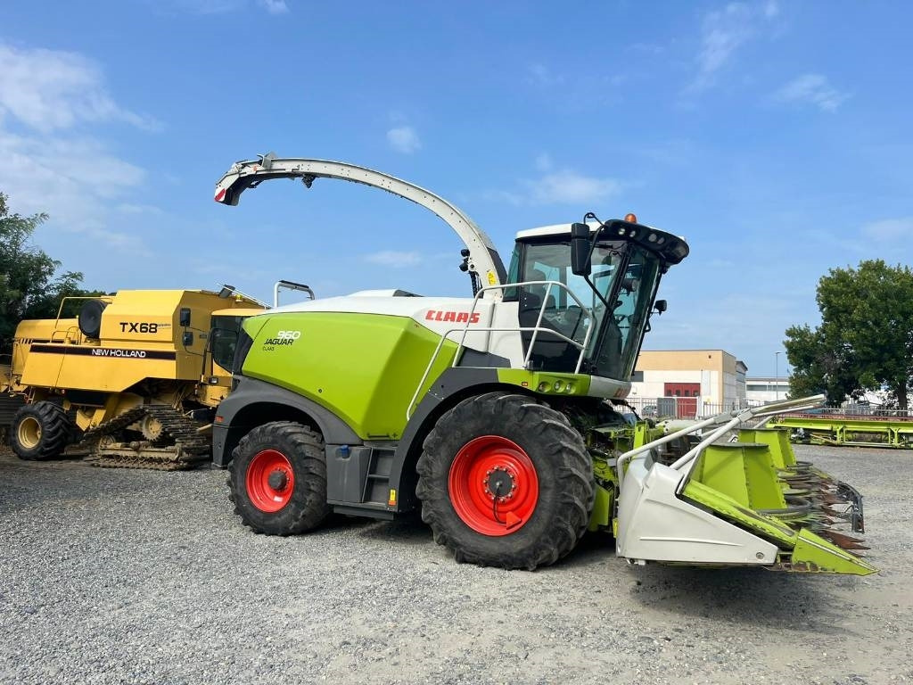 Claas Jaguar 960 - Силажокомбайн: снимка 1 Claas Jaguar 960 - Силажокомбайн: снимка 1