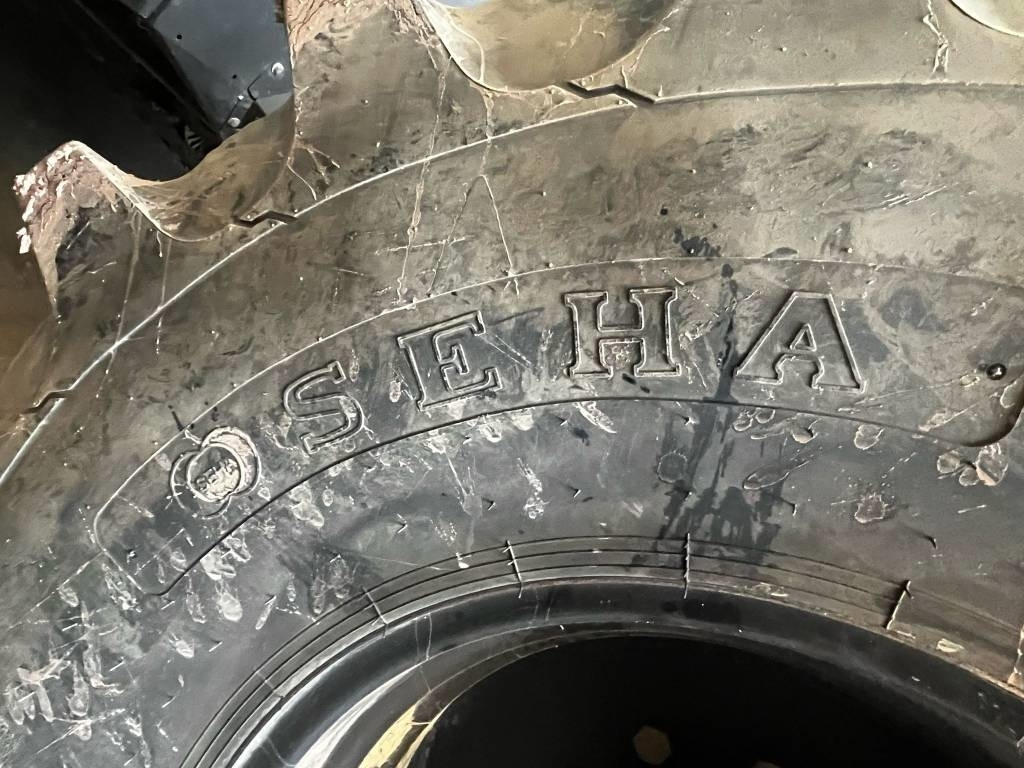 Claas LEXION 760 TT RISO - Зърнокомбайн: снимка 5 Claas LEXION 760 TT RISO - Зърнокомбайн: снимка 5