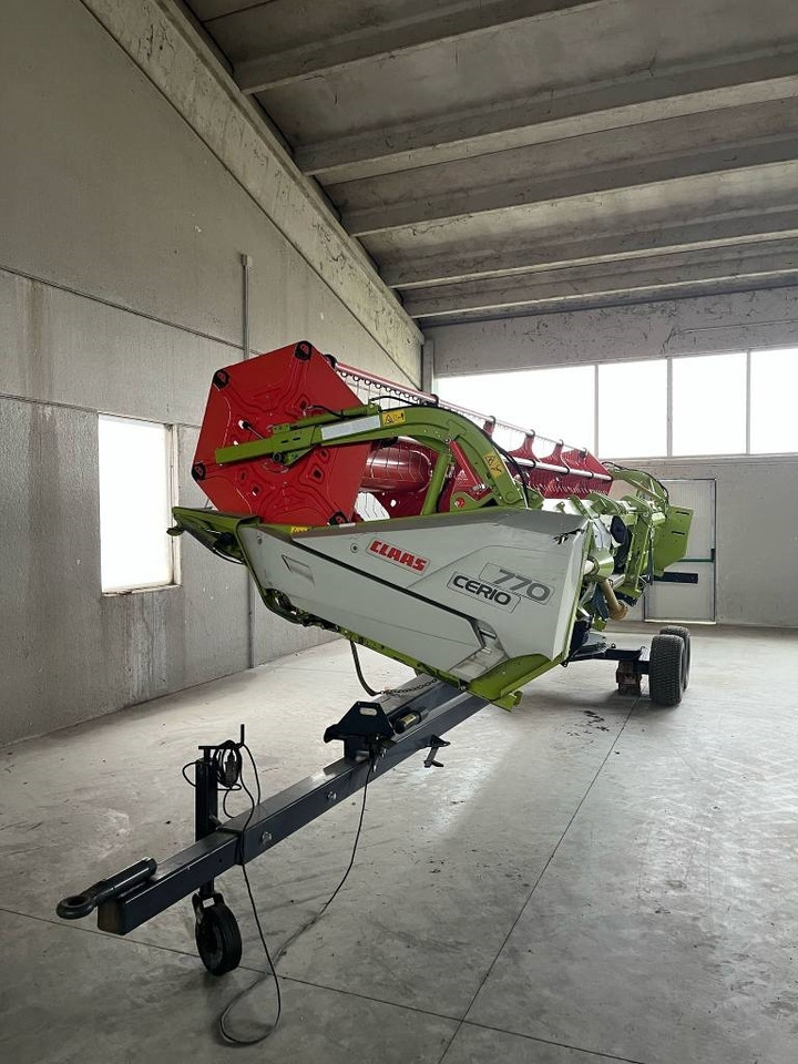 Claas LEXION 7700 TT RISO - Зърнокомбайн: снимка 5 Claas LEXION 7700 TT RISO - Зърнокомбайн: снимка 5