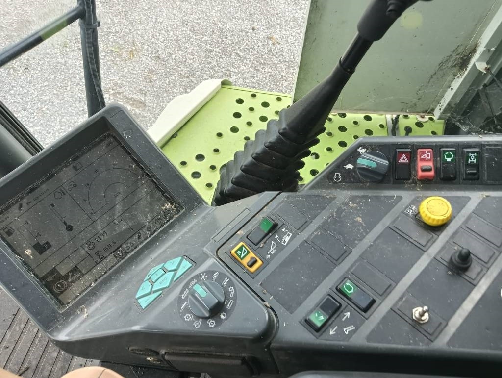 Claas Lexion 470 - Зърнокомбайн: снимка 5 Claas Lexion 470 - Зърнокомбайн: снимка 5