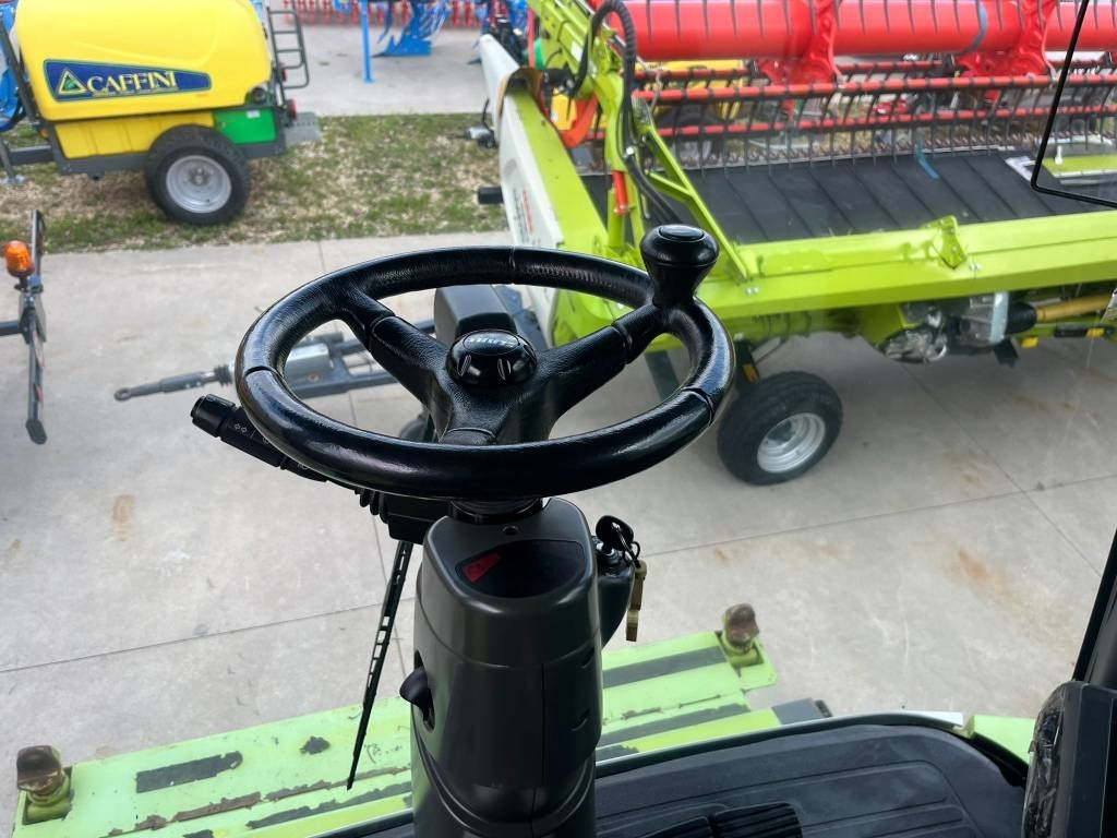 Claas Lexion 560 TT - Зърнокомбайн: снимка 3 Claas Lexion 560 TT - Зърнокомбайн: снимка 3