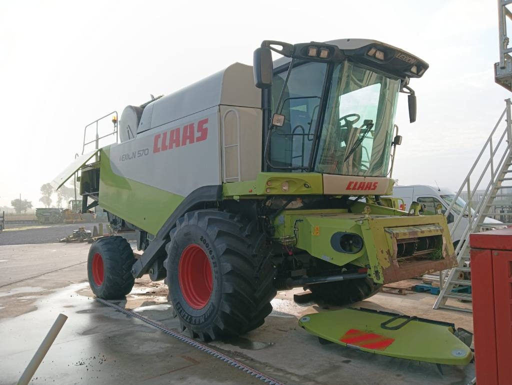 Claas Lexion 570  - Зърнокомбайн: снимка 1 Claas Lexion 570  - Зърнокомбайн: снимка 1