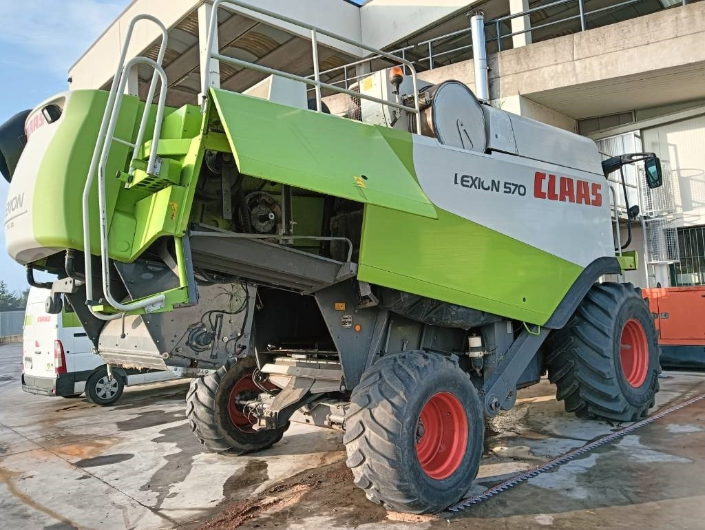 Claas Lexion 570 - Зърнокомбайн: снимка 3 Claas Lexion 570 - Зърнокомбайн: снимка 3