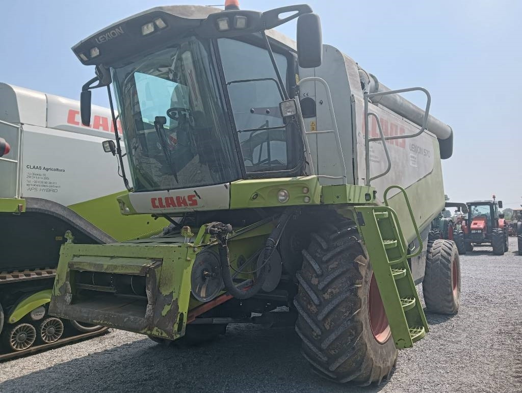 Claas Lexion 570  - Зърнокомбайн: снимка 1 Claas Lexion 570  - Зърнокомбайн: снимка 1
