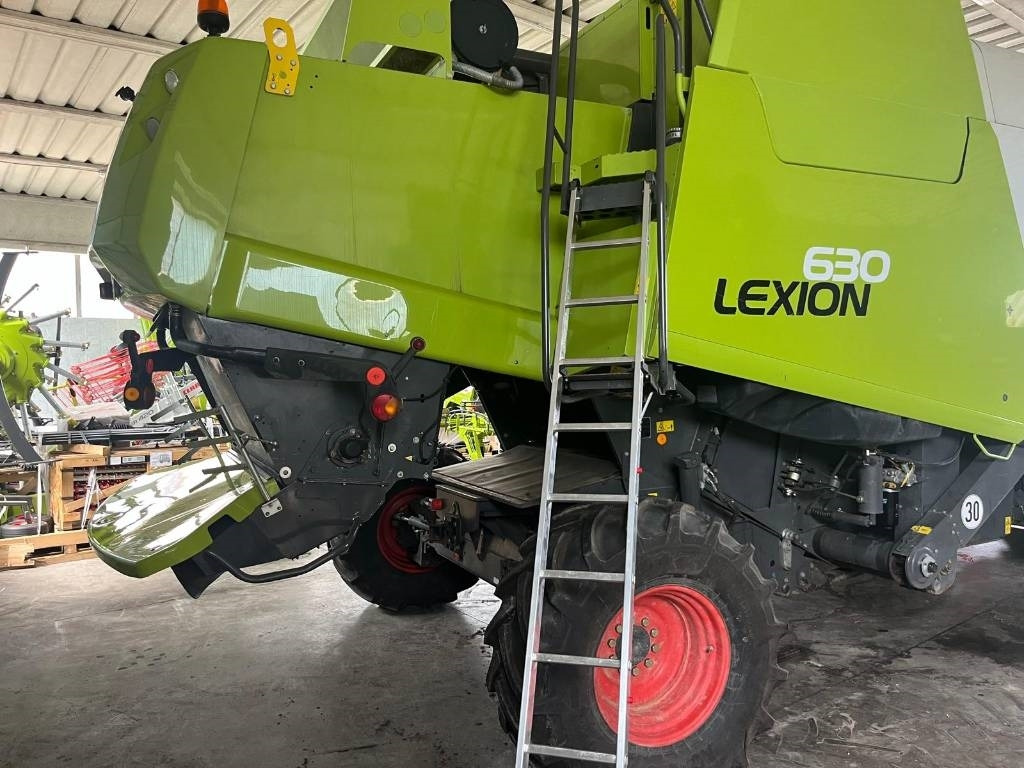 Claas Lexion 630 Montana - Зърнокомбайн: снимка 2 Claas Lexion 630 Montana - Зърнокомбайн: снимка 2