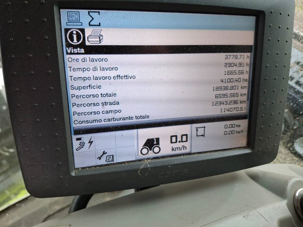 Claas Lexion 740 - Зърнокомбайн: снимка 2 Claas Lexion 740 - Зърнокомбайн: снимка 2