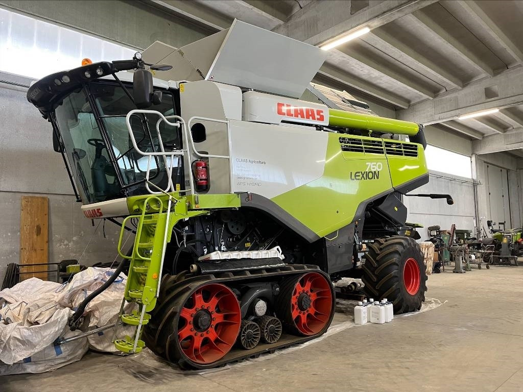 Claas Lexion 760 TT - Зърнокомбайн: снимка 1 Claas Lexion 760 TT - Зърнокомбайн: снимка 1