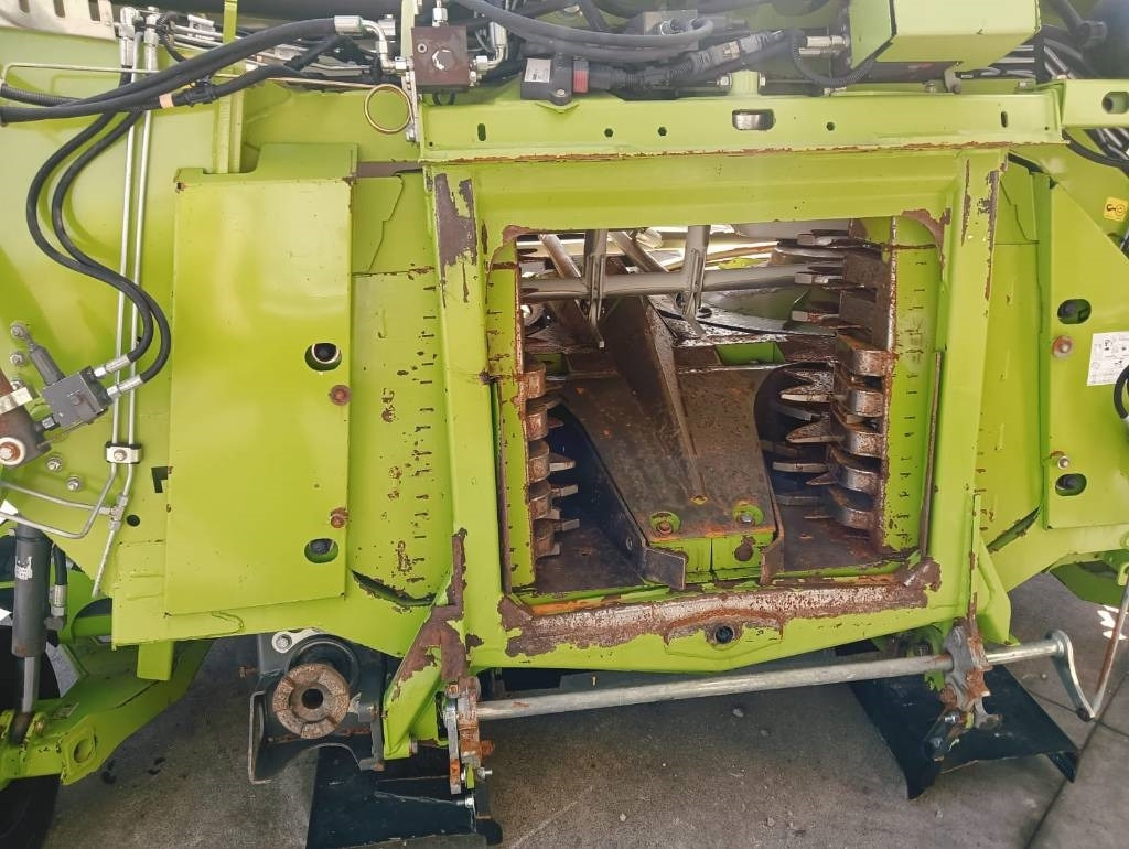 Claas Orbis 900 - Хедер за царевица: снимка 5 Claas Orbis 900 - Хедер за царевица: снимка 5