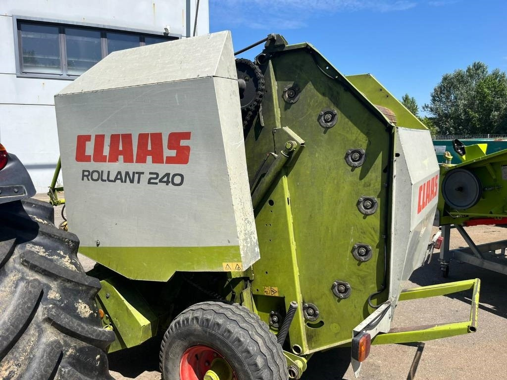 Claas Rollant 240 - Рулонна сламопреса: снимка 4 Claas Rollant 240 - Рулонна сламопреса: снимка 4