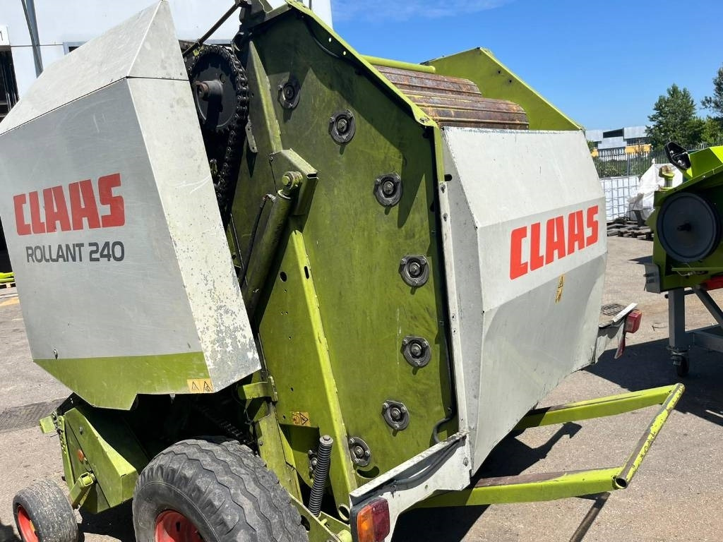Claas Rollant 240 - Рулонна сламопреса: снимка 3 Claas Rollant 240 - Рулонна сламопреса: снимка 3