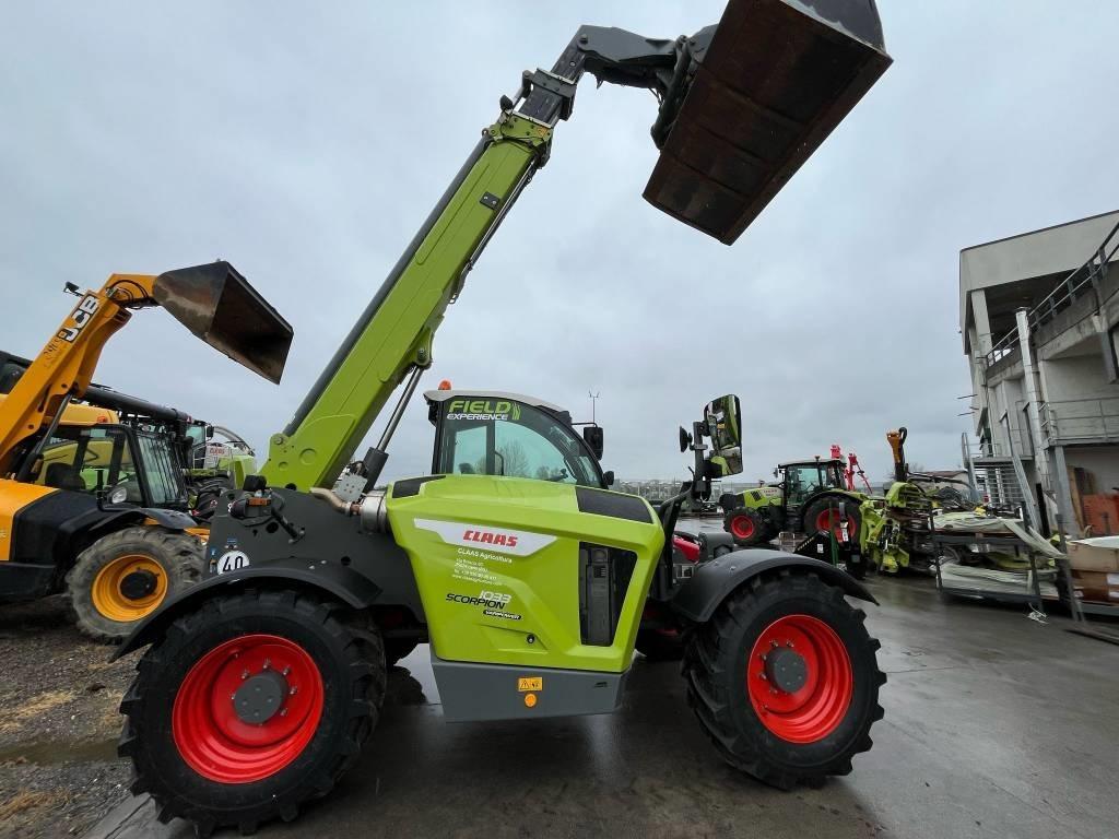 Claas Scorpion 1033 - Телескопичен товарач: снимка 1 Claas Scorpion 1033 - Телескопичен товарач: снимка 1