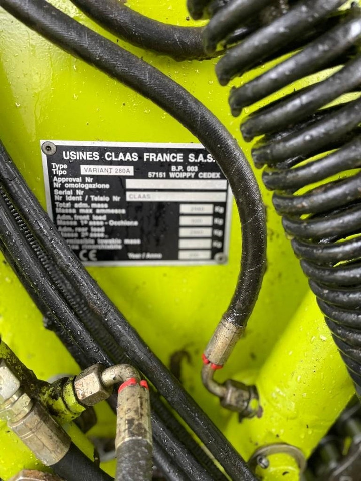 Claas Variant 280 - Рулонна сламопреса: снимка 4 Claas Variant 280 - Рулонна сламопреса: снимка 4