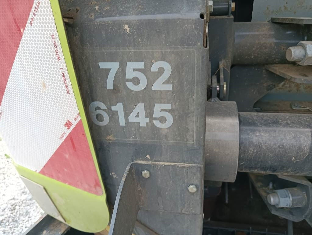 Claas Variant 480 RF - Рулонна сламопреса: снимка 3 Claas Variant 480 RF - Рулонна сламопреса: снимка 3