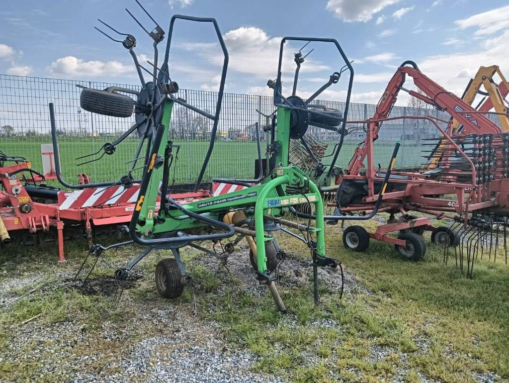 Deutz-fahr 5521 - Машина за фолиране: снимка 4 Deutz-fahr 5521 - Машина за фолиране: снимка 4