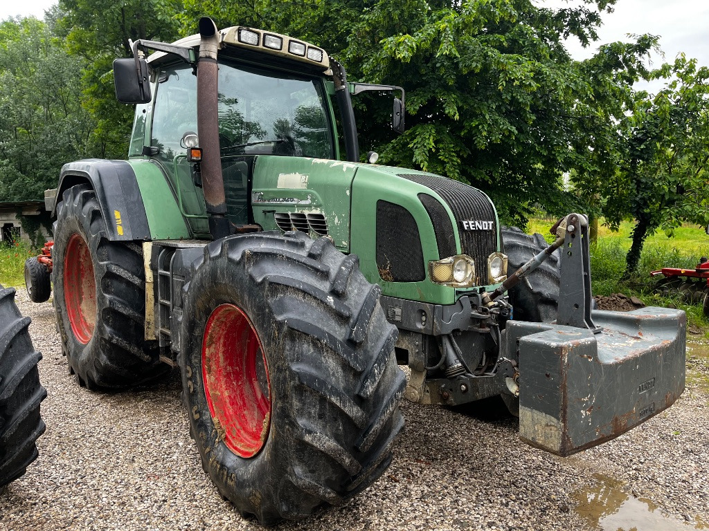 FENDT 926 VARIO - Трактор: снимка 2 FENDT 926 VARIO - Трактор: снимка 2