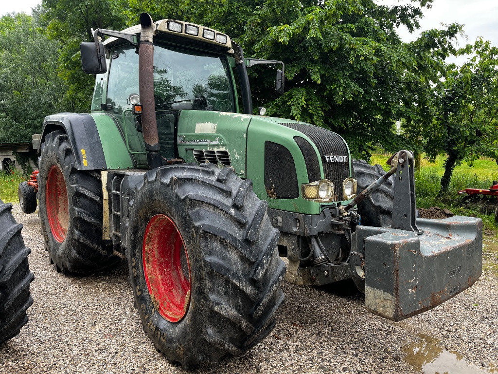 FENDT 926 VARIO - Трактор: снимка 1 FENDT 926 VARIO - Трактор: снимка 1