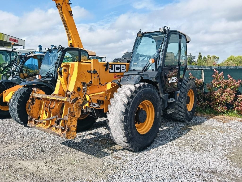 JCB 550-80 - Телескопичен товарач: снимка 3 JCB 550-80 - Телескопичен товарач: снимка 3