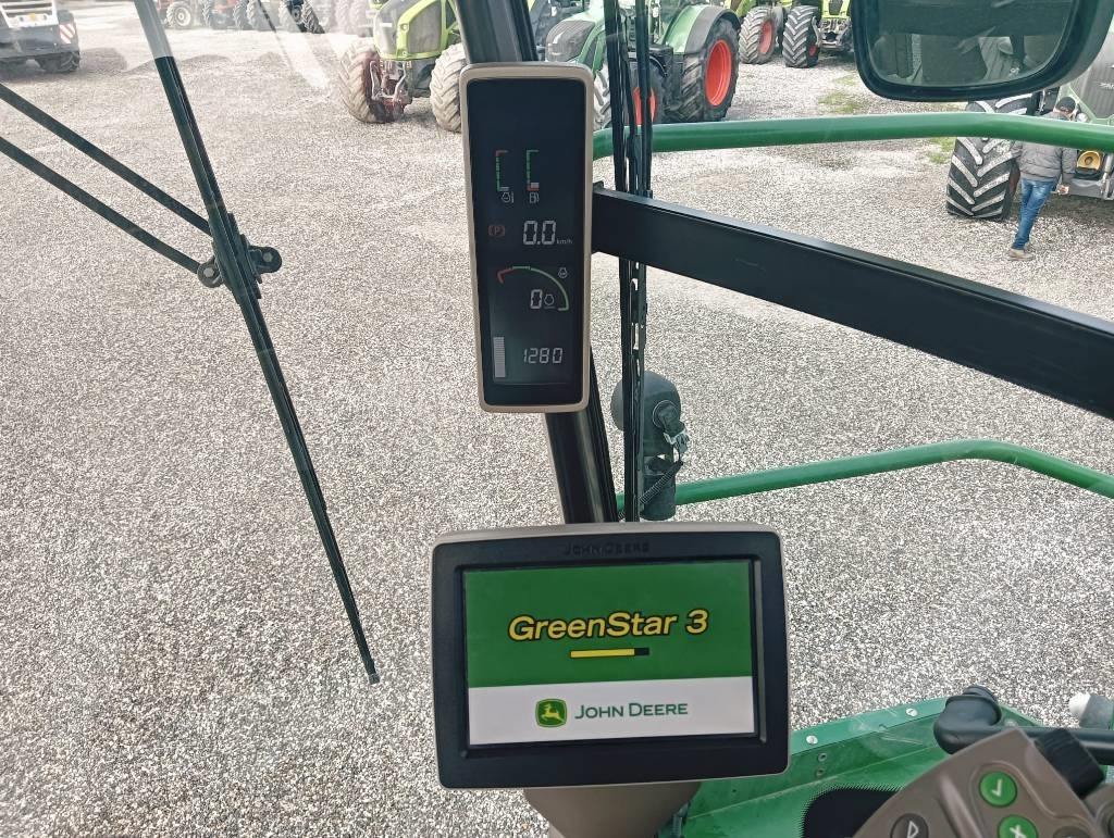 John Deere 8800 - Силажокомбайн: снимка 5 John Deere 8800 - Силажокомбайн: снимка 5
