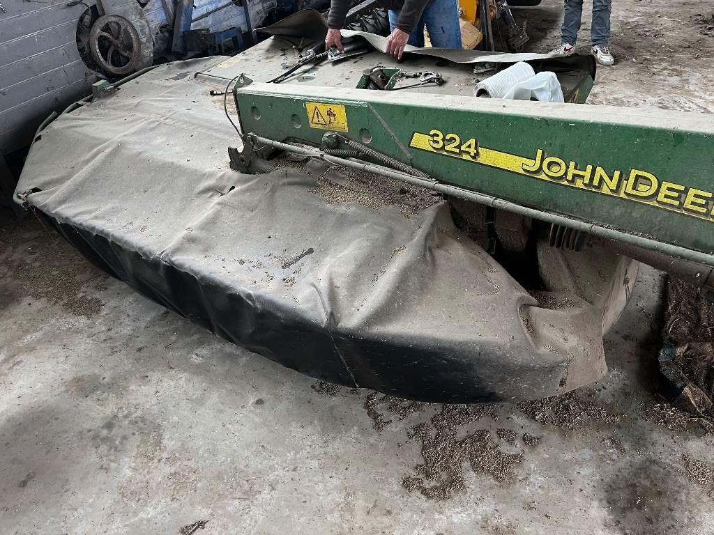 John Deere CC0324 - Косачка: снимка 2 John Deere CC0324 - Косачка: снимка 2