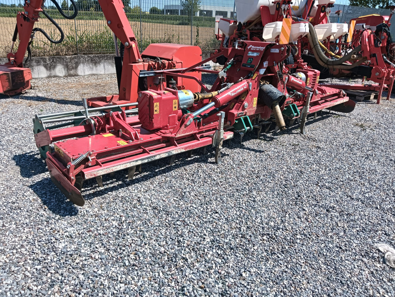KVERNELAND NG-H 101 F30 - Активна брана: снимка 1 KVERNELAND NG-H 101 F30 - Активна брана: снимка 1