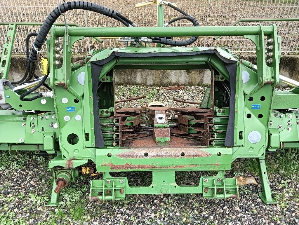 Krone E-COLLECT 750 - Машина за сено и фураж: снимка 5 Krone E-COLLECT 750 - Машина за сено и фураж: снимка 5