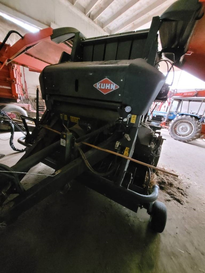 Kuhn VB 2160 - Рулонна сламопреса: снимка 4 Kuhn VB 2160 - Рулонна сламопреса: снимка 4