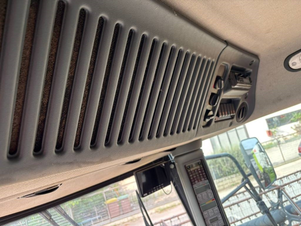 Laverda 5658 - Зърнокомбайн: снимка 3 Laverda 5658 - Зърнокомбайн: снимка 3