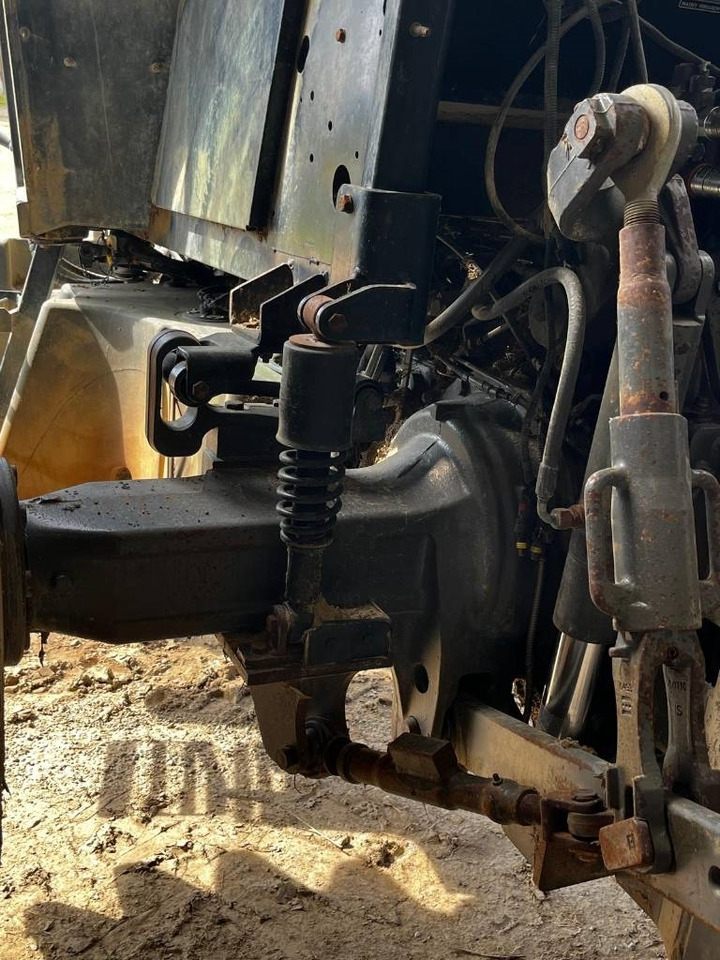 Massey Ferguson 5470 - Трактор: снимка 3 Massey Ferguson 5470 - Трактор: снимка 3