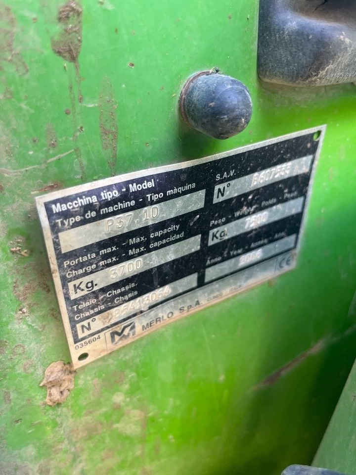 Merlo P 37.10 - Телескопичен товарач: снимка 2 Merlo P 37.10 - Телескопичен товарач: снимка 2