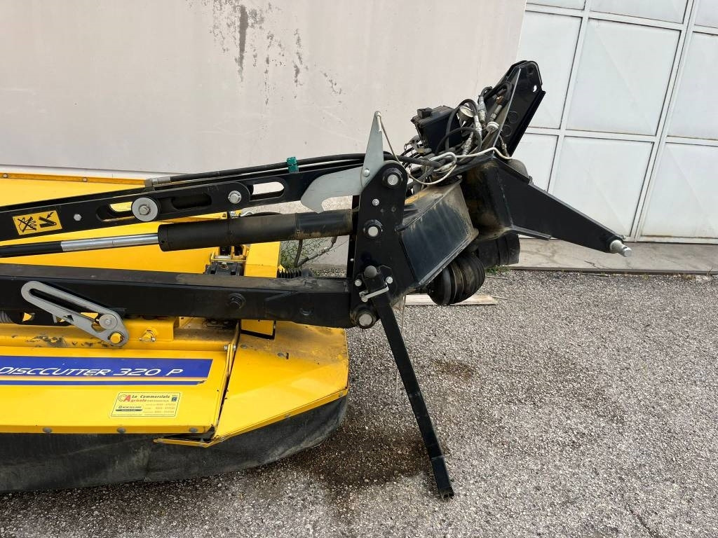 New Holland DISCOCUTTER 320 P - Косачка: снимка 1 New Holland DISCOCUTTER 320 P - Косачка: снимка 1