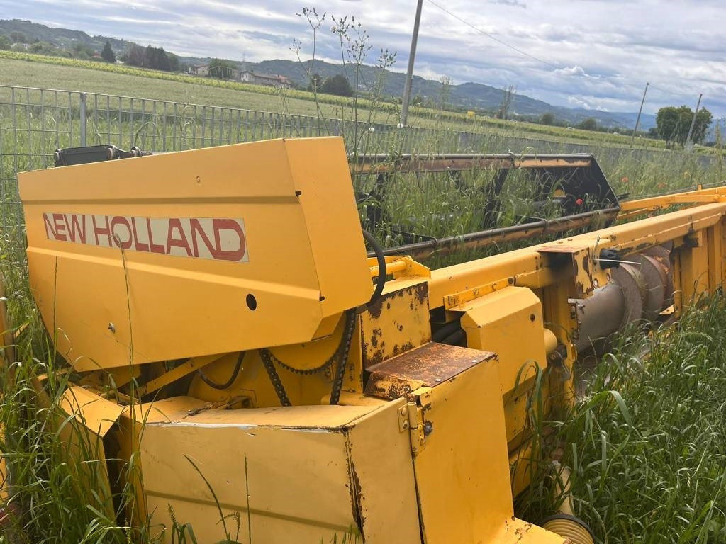 New Holland SOIA 4.4 - Принадлежност за машини за прибиране на реколтата: снимка 1 New Holland SOIA 4.4 - Принадлежност за машини за прибиране на реколтата: снимка 1