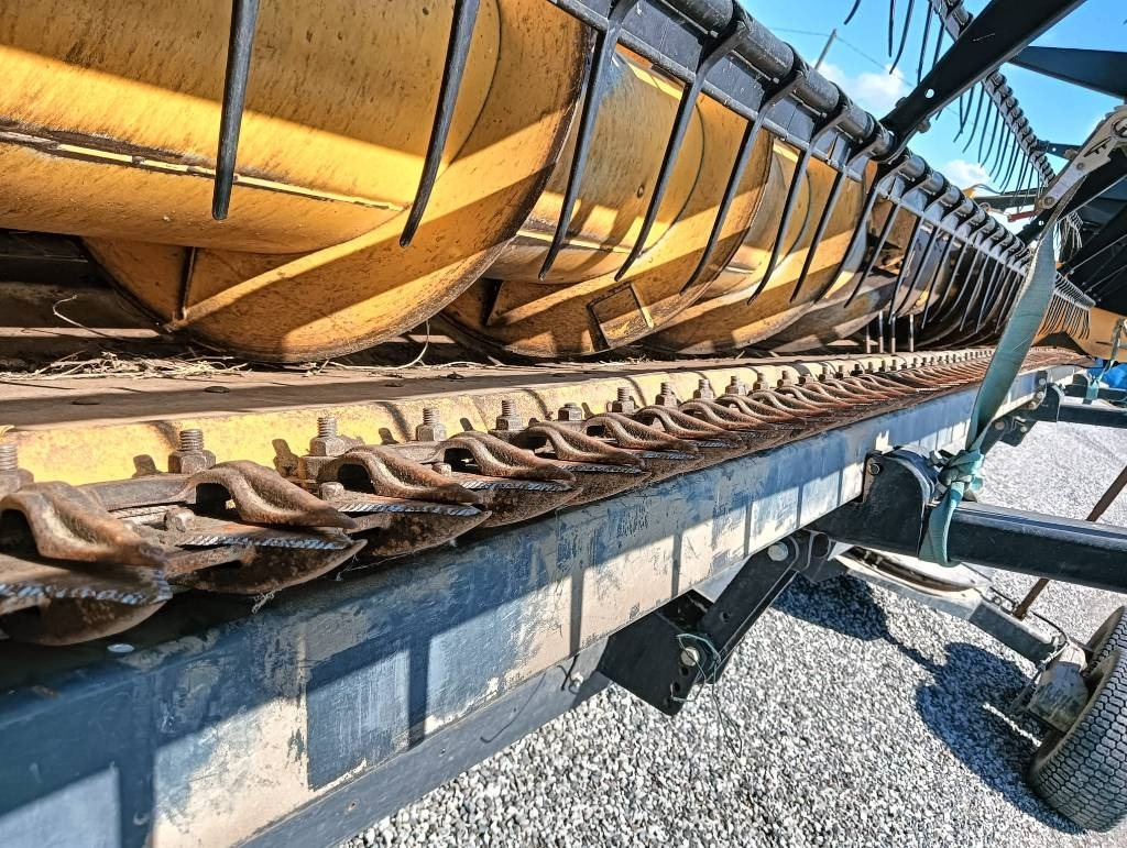 Принадлежност за машини за прибиране на реколтата New Holland SOIA FLEX 7 MT: снимка 9