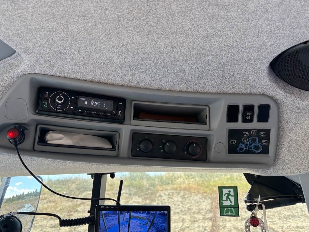 New Holland T6.165 - Трактор: снимка 5 New Holland T6.165 - Трактор: снимка 5