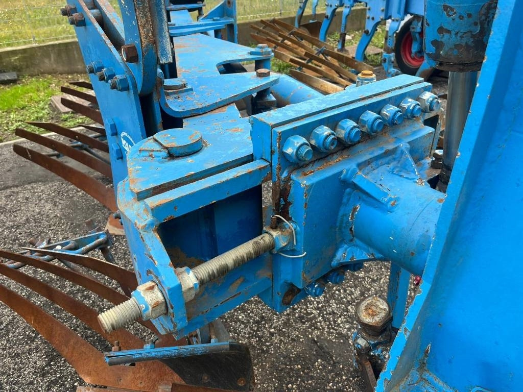 Polesini TRIVOMERE TRV6 - Плуг: снимка 2 Polesini TRIVOMERE TRV6 - Плуг: снимка 2