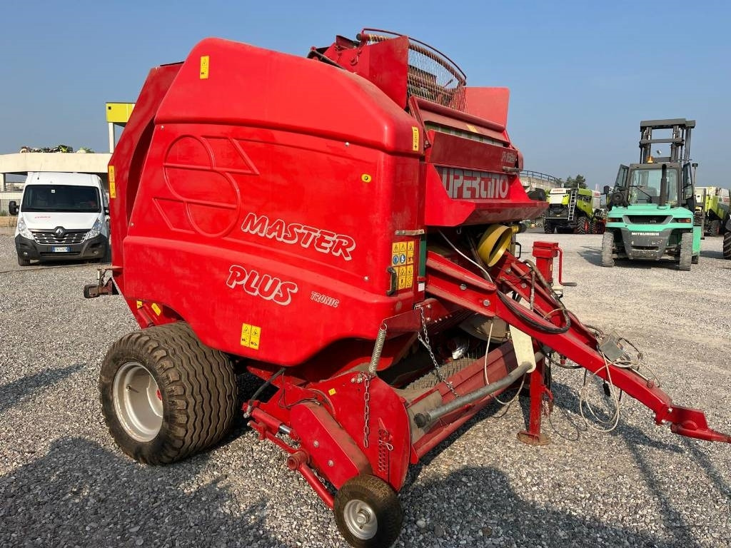 Supertino SP 1650 MASTER PLUS - Рулонна сламопреса: снимка 1 Supertino SP 1650 MASTER PLUS - Рулонна сламопреса: снимка 1