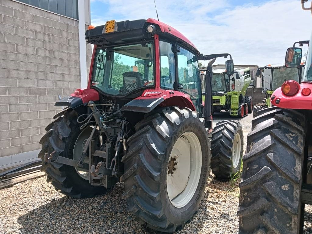 Valtra A 114 - Трактор: снимка 2 Valtra A 114 - Трактор: снимка 2