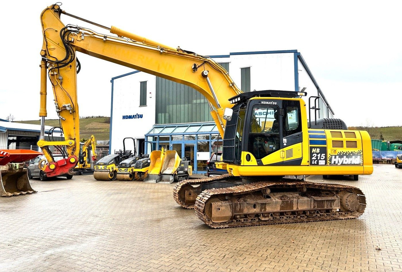 Komatsu HB215LC-3 - Верижен багер: снимка 1 Komatsu HB215LC-3 - Верижен багер: снимка 1