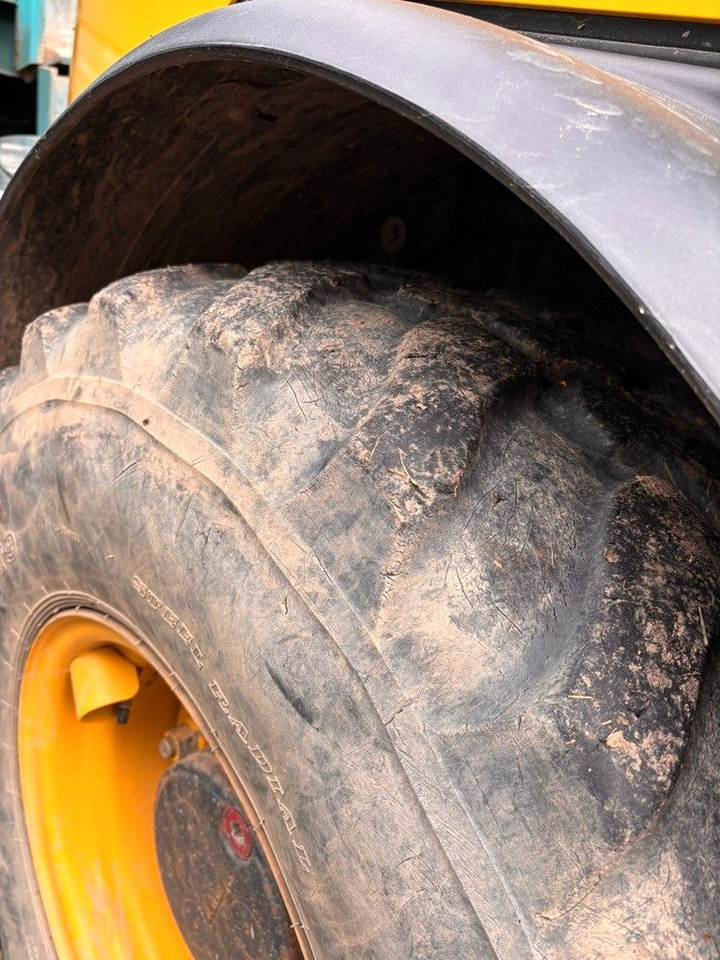 Komatsu WA70-7 - Колесен товарач: снимка 4 Komatsu WA70-7 - Колесен товарач: снимка 4