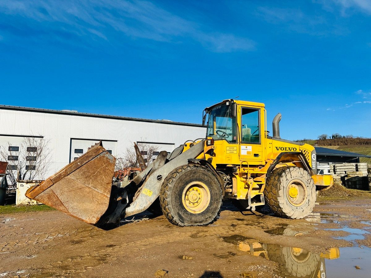 Volvo L60E - Колесен товарач: снимка 3 Volvo L60E - Колесен товарач: снимка 3