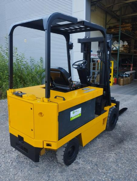 Daewoo Chariot élévateur électrique B30S fenwick - Електрокар: снимка 2 Daewoo Chariot élévateur électrique B30S fenwick - Електрокар: снимка 2