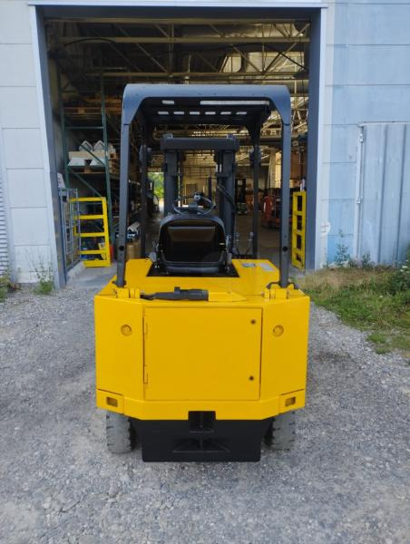 Daewoo Chariot élévateur électrique B30S fenwick - Електрокар: снимка 3 Daewoo Chariot élévateur électrique B30S fenwick - Електрокар: снимка 3