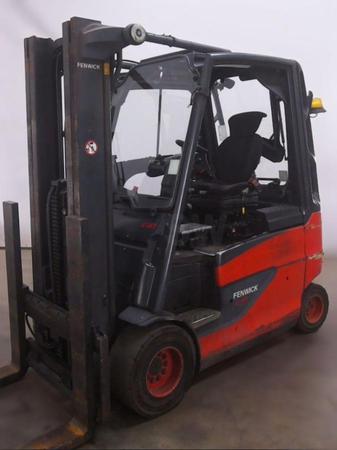 Fenwick E30 HL01-600 fenwick - Електрокар: снимка 1 Fenwick E30 HL01-600 fenwick - Електрокар: снимка 1